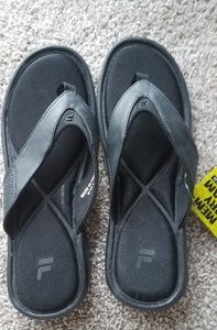 NWT Fila Memory Foam Flip Flops Sz 11